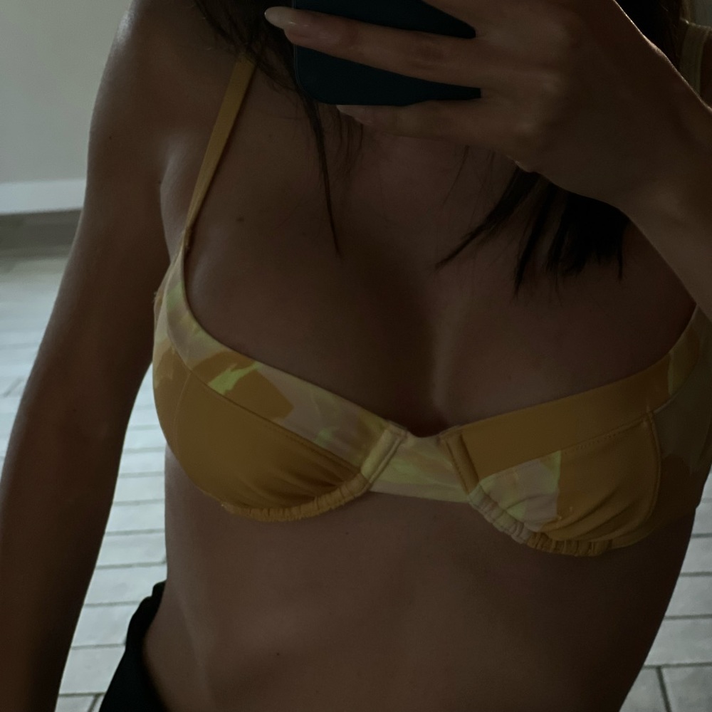 NWOT Miaou Bikini Top